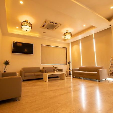 Grand Arcadia Tiruchirappalli Exterior foto