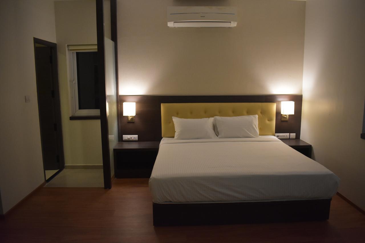 Grand Arcadia Tiruchirappalli Exterior foto